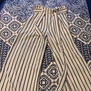 Striped pants with tie